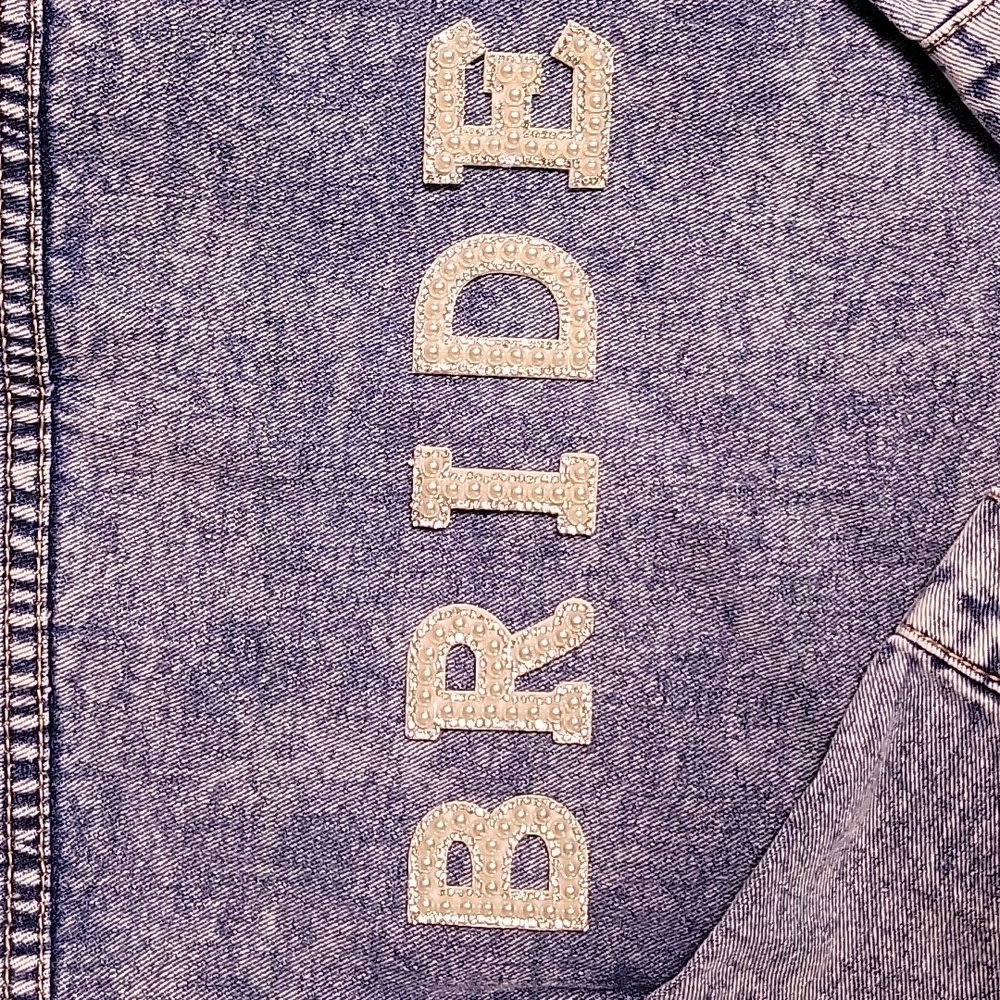 Hand sewn bride jacket 😍 - Picture 2 of 5